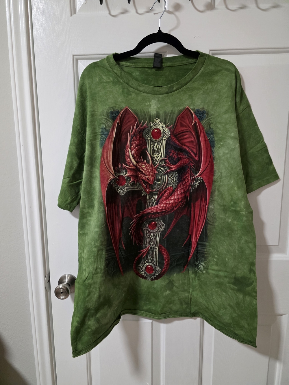 Red Dragon Gothic Cross Green Tie Dye Graphic Tee XL